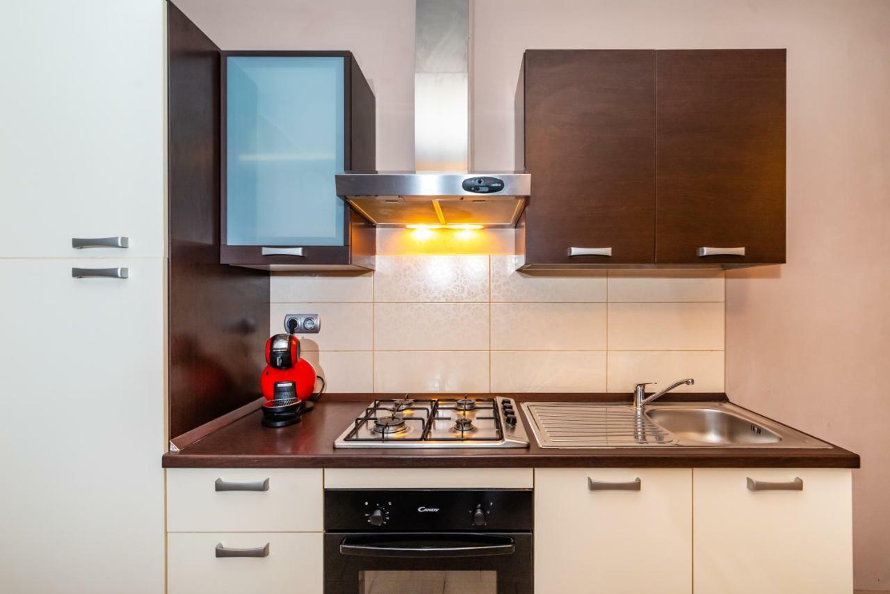 Apartment Adrian Biograd Na Moru Eksteriør bilde